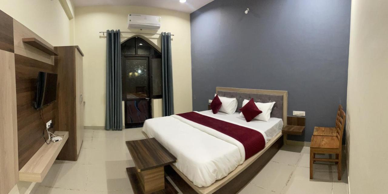 L S Haveli Hotel Pushkar Luaran gambar